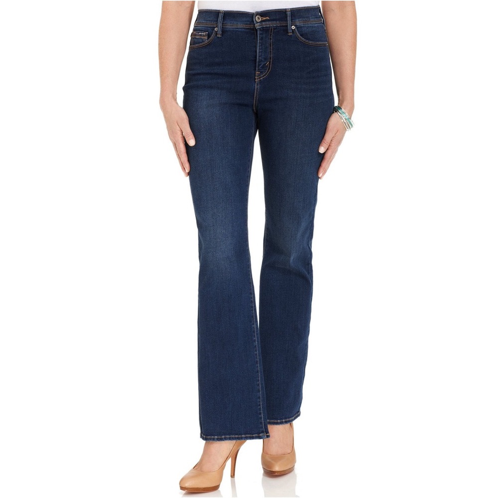 Levi’s 512 Perfectly Slimming Bootcut Jean